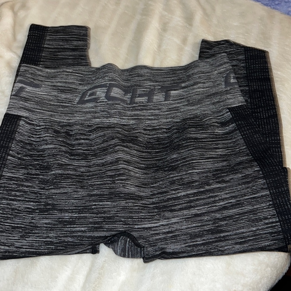 ECHT Arise Leggings